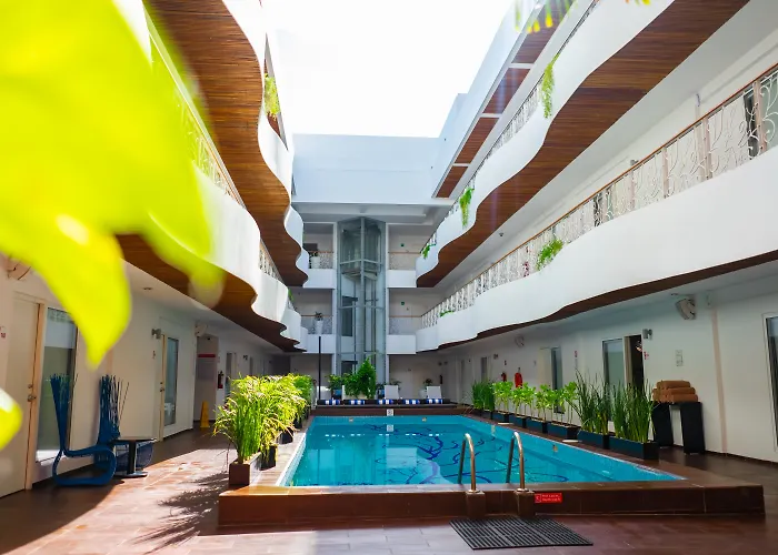 In Fashion Hotel & Spa (Adults Only)